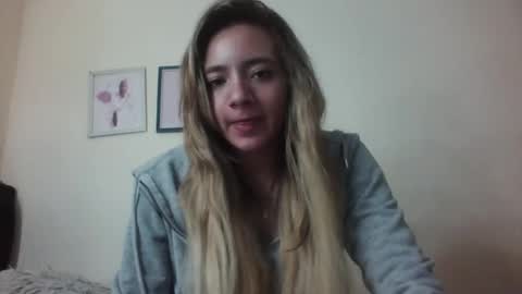 majo_gomezz online show from February 8, 12:36 am