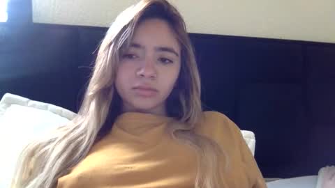 majo_gomezz online show from May 30, 4:26 pm