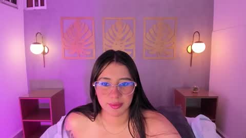 MAJO ROSE  online show from October 16, 7:04 pm