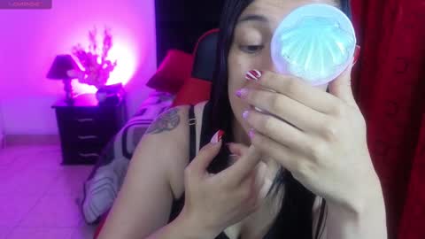 Celeste Bonet  online show from December 7, 12:02 pm