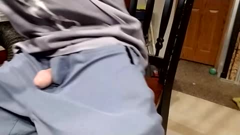 makemypantstightasfuck online show from February 13, 10:55 am