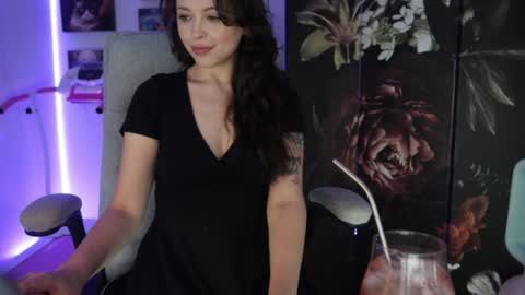 Snapshot of makiyahbelle2 chatting on January 24, 10:00 am MakiyahBelle online show from January 24, 10:00 am