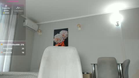 Snapshot of makota_ray chatting on February 1, 12:37 pm Mati online show from February 1, 12:37 pm