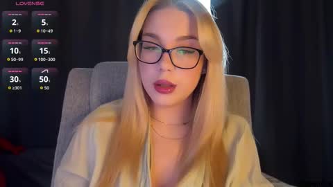 maksisisia online show from February 16, 1:18 pm