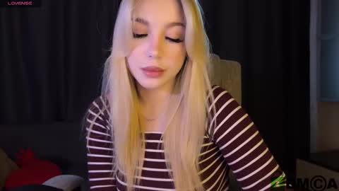 maksisisia online show from March 27, 3:12 pm