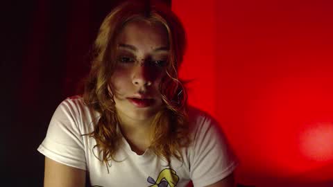 mala_vela online show from December 2, 3:12 am