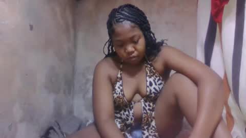 malalazah online show from April 4, 1:37 am