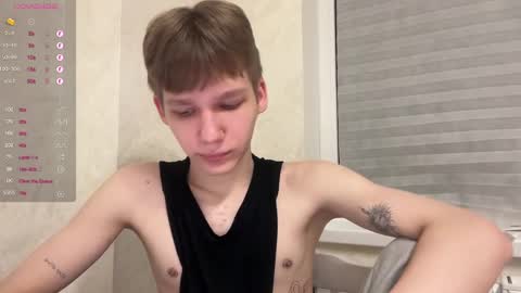 Snapshot of malcolm_yang chatting on December 9, 2:06 pm Tom and Mark 3 online show from December 9, 2:06 pm