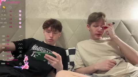 Snapshot of malcolm_yang chatting on December 20, 5:51 pm Tom and Mark 3 online show from December 20, 5:51 pm