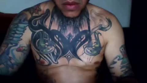 Snapshot of malecocuco chatting on October 28, 5:44 am jay online show from October 28, 5:44 am