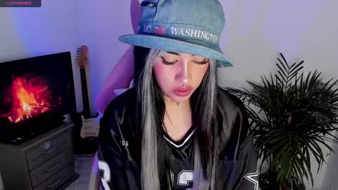 Snapshot of malefic_soul chatting on December 11, 7:46 pm MALEFIC online show from December 11, 7:46 pm