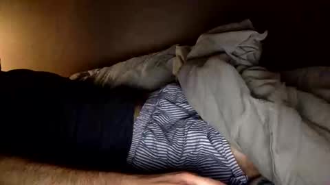 Snapshot of malefrench1 chatting on December 3, 8:18 pm malefrench1 online show from December 3, 8:18 pm