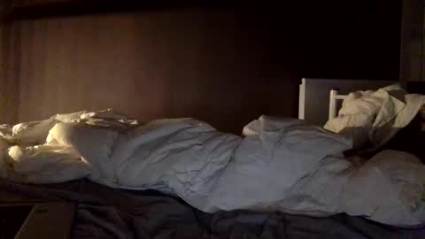 malefrench1 online show from January 8, 6:32 pm