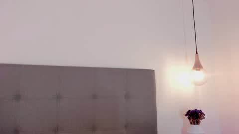 Snapshot of malena_angel_ chatting on December 2, 8:22 pm Malena Angel online show from December 2, 8:22 pm