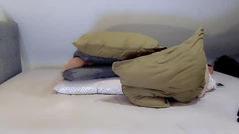 Pawg phat ass white guy online show from October 17, 8:55 pm