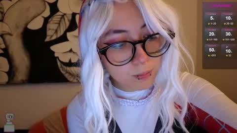 Snapshot of malicia_witch_ chatting on October 23, 4:12 am Mar Alicia Rosie v A L I C I A W I T C - Meg Cherie online show from October 23, 4:12 am