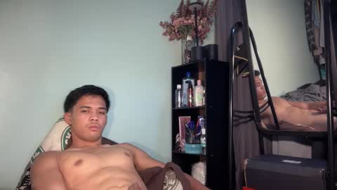 Snapshot of malikgray chatting on October 3, 5:59 am Malik online show from October 3, 5:59 am