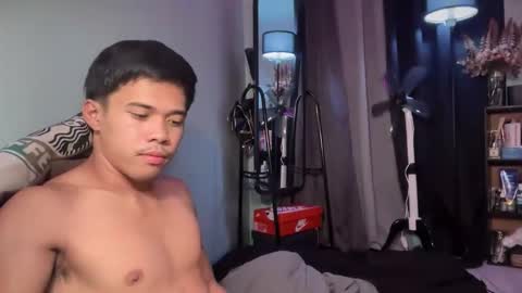 Snapshot of malikgray chatting on October 15, 9:09 am Malik online show from October 15, 9:09 am