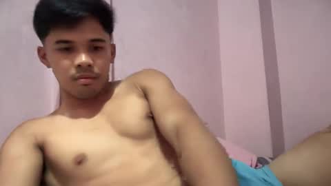 Snapshot of malikgray chatting on February 26, 7:40 am Malik online show from February 26, 7:40 am