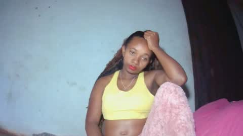 Snapshot of malinah01 chatting on September 24, 5:44 am malinah01 online show from September 24, 5:44 am
