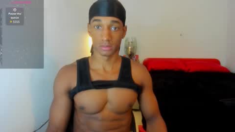 Snapshot of malkongarcia chatting on November 10, 12:04 pm malkongarcia online show from November 10, 12:04 pm