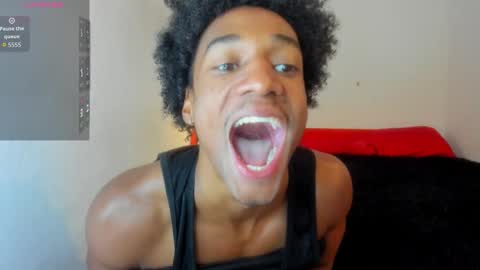 Snapshot of malkongarcia chatting on November 24, 1:22 pm malkongarcia online show from November 24, 1:22 pm