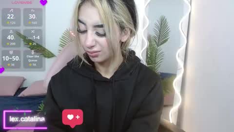 Malory  online show from September 21, 11:45 am