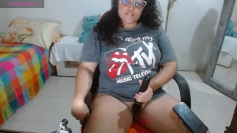 Snapshot of malorymorgantt chatting on September 10, 7:36 pm MI INSTAGRAM soy glory01 online show from September 10, 7:36 pm