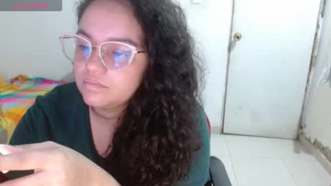 Snapshot of malorymorgantt chatting on September 15, 9:42 am MI INSTAGRAM soy glory01 online show from September 15, 9:42 am