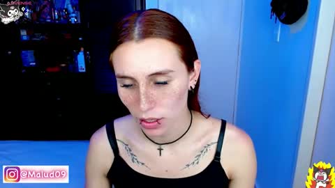 Snapshot of malud_09 chatting on November 21, 3:44 pm online show from November 21, 3:44 pm