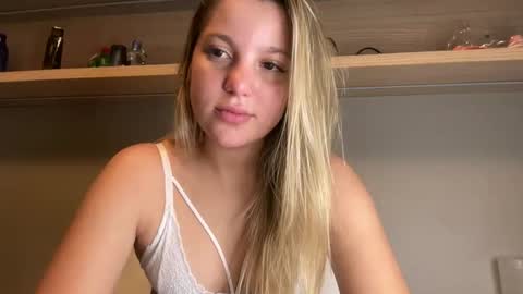 maluestanislau online show from October 22, 10:31 pm