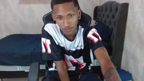 man_san11 online show from September 20, 4:30 pm