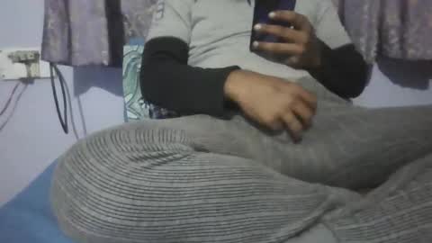 mananmathew95 online show from December 19, 6:48 pm