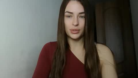 Snapshot of mandibrooks chatting on October 21, 9:32 am MandiBrooks online show from October 21, 9:32 am