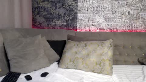 Mandy  online show from January 15, 8:58 pm