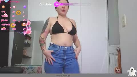 Snapshot of mandy_renzon1_ chatting on October 15, 2:01 am M A N D Y online show from October 15, 2:01 am