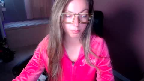 MandyBabyXXX online show from December 21, 8:16 pm