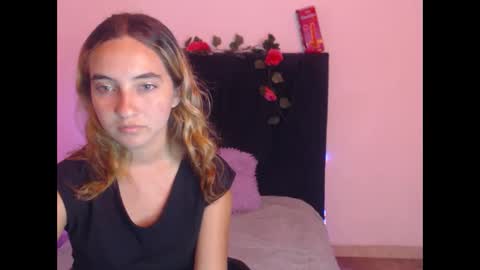 Snapshot of mandyy_petite chatting on October 11, 7:56 pm mandy sofi online show from October 11, 7:56 pm