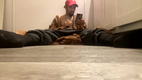 Snapshot of mani4sexy chatting on December 13, 10:30 am Mani4sexy online show from December 13, 10:30 am