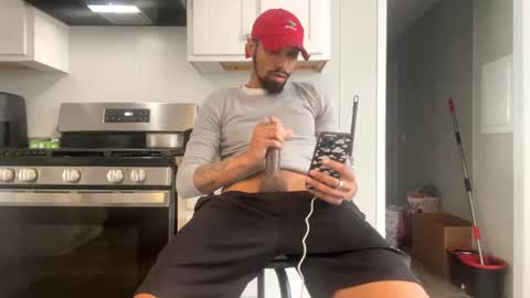 Snapshot of mani4sexy chatting on February 28, 3:26 pm Mani4sexy online show from February 28, 3:26 pm