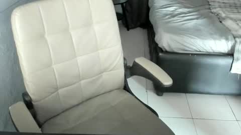 MR. JAY online show from February 17, 4:53 am