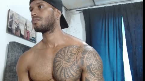 Manolo online show from February 16, 8:55 pm