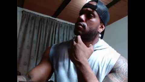 Manolo online show from April 19, 4:17 pm