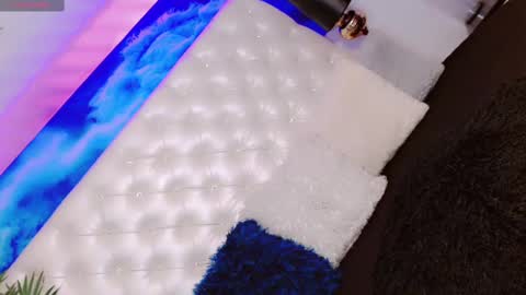 Manuela Kingsley online show from February 28, 11:36 am