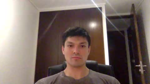 Snapshot of manuelgasdcon chatting on December 18, 12:17 am manuelgasdcon online show from December 18, 12:17 am