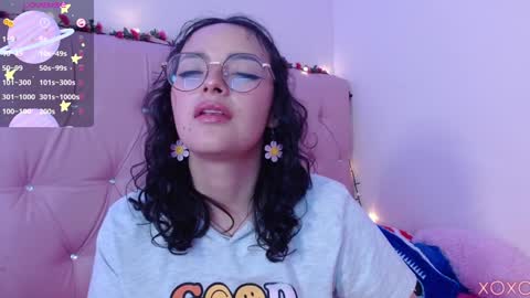 Snapshot of manumeow_ chatting on January 18, 1:08 am Manu online show from January 18, 1:08 am