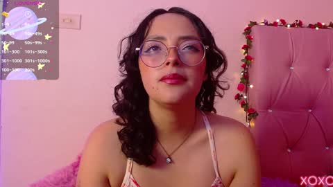 Snapshot of manumeow_ chatting on January 26, 8:02 pm Manu online show from January 26, 8:02 pm