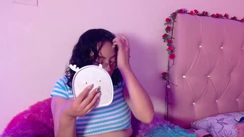 Snapshot of manumeow_ chatting on February 16, 9:38 pm Manu online show from February 16, 9:38 pm