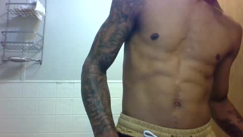 Snapshot of manwiththeplan337 chatting on November 15, 4:03 pm manwiththeplan337 online show from November 15, 4:03 pm