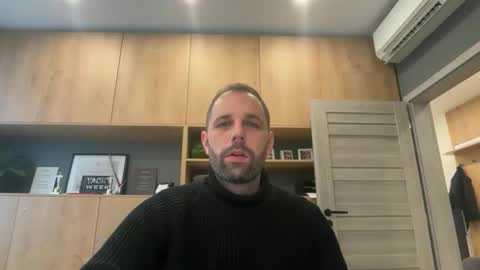 Snapshot of manynaaamess chatting on November 12, 6:58 am manynaaamess online show from November 12, 6:58 am